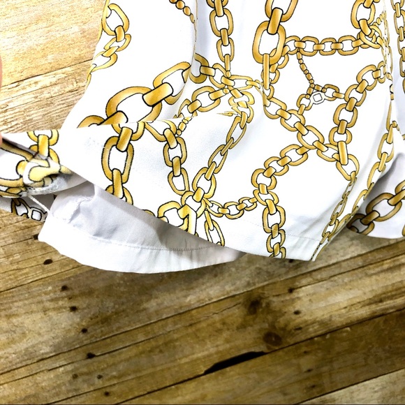 Jennifer Lopez White & Chain Print Romper - Picture 6 of 6